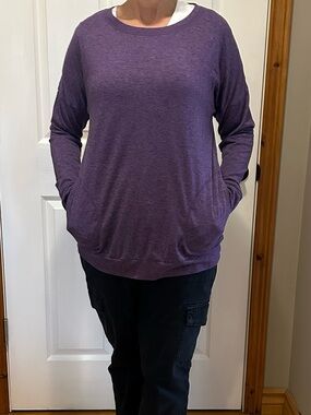 Amazon Basics Women's Purple Long-Sleeve Pullover Top